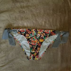 Roxy Side Tie Bikini Bottoms